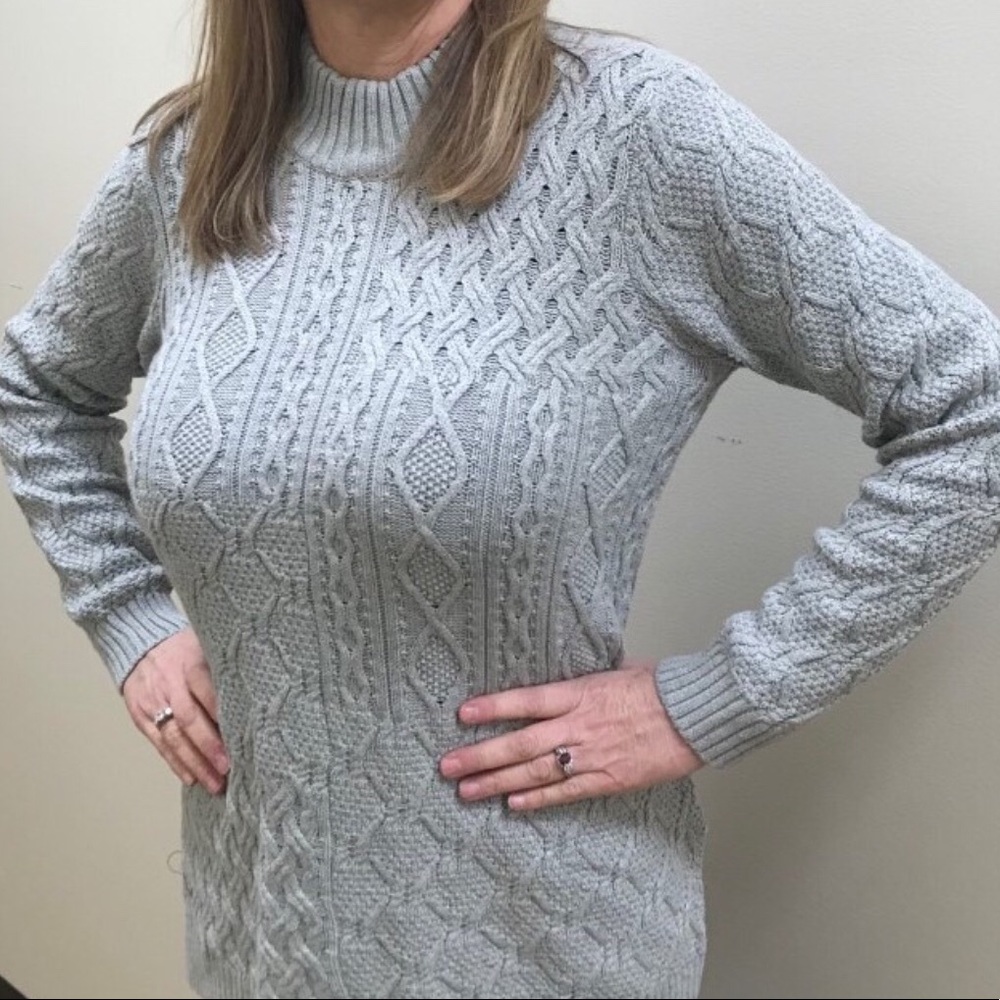 SOLD NWT heavy weight sweater